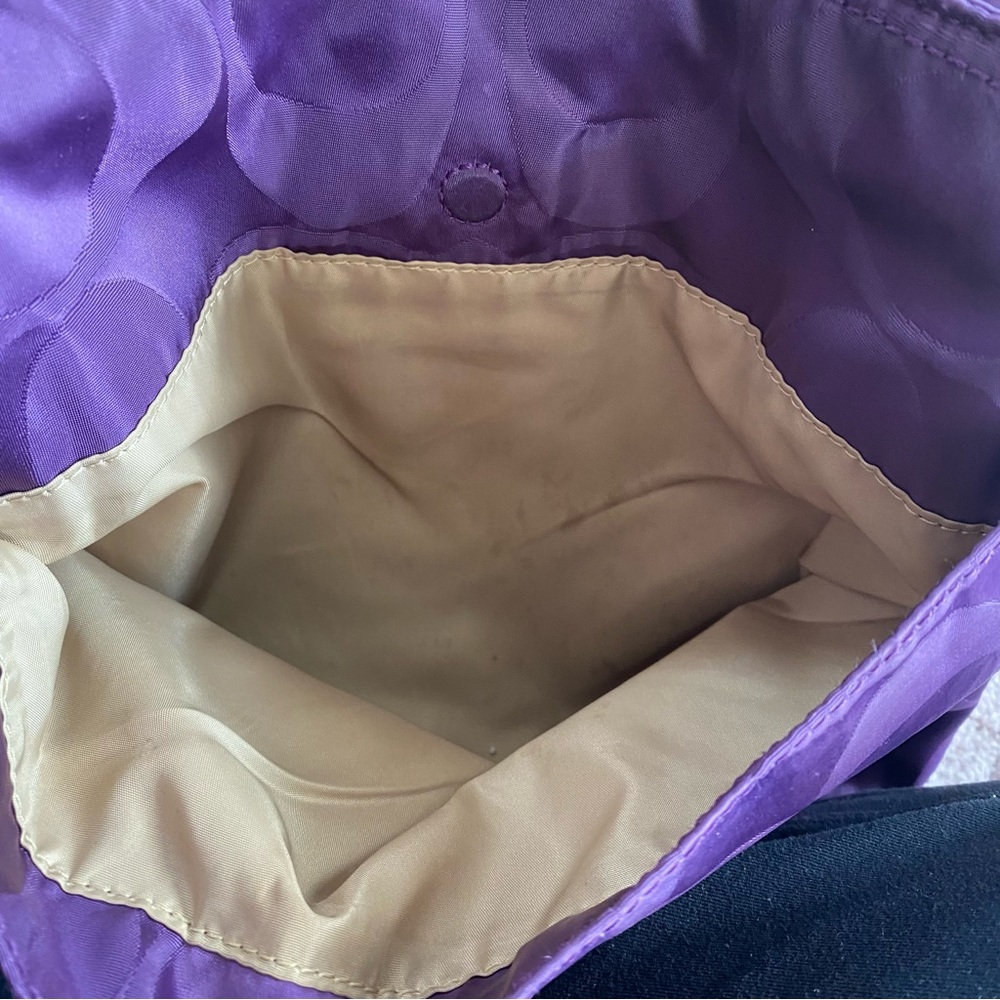 Coach Purple Signature Crossbody Bag - Picture 3 of 7